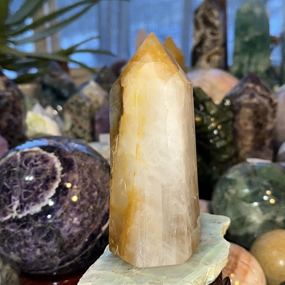 🔥SALE🔥 Golden Healer Crystal Tower! - Picture 6 of 13